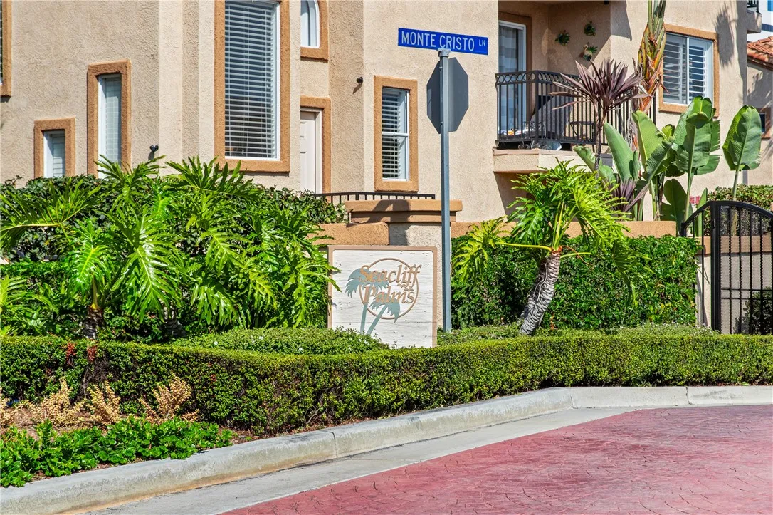 18871 Kithira Circle, Huntington Beach, California 92648 home-pic-34