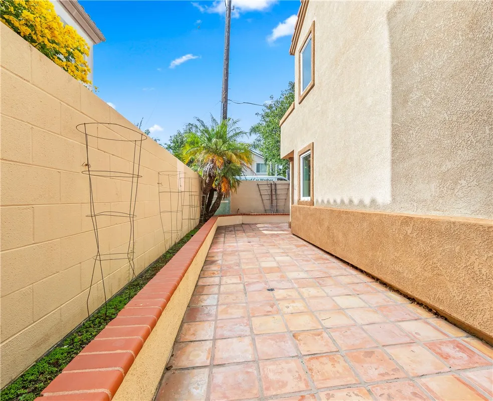 18871 Kithira Circle, Huntington Beach, California 92648 home-pic-30
