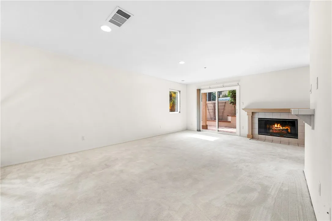 18871 Kithira Circle, Huntington Beach, California 92648 home-pic-5