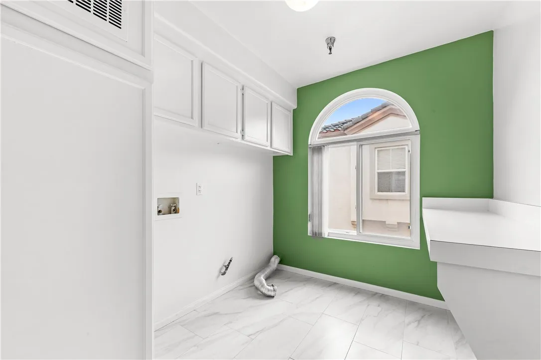 18871 Kithira Circle, Huntington Beach, California 92648 home-pic-25