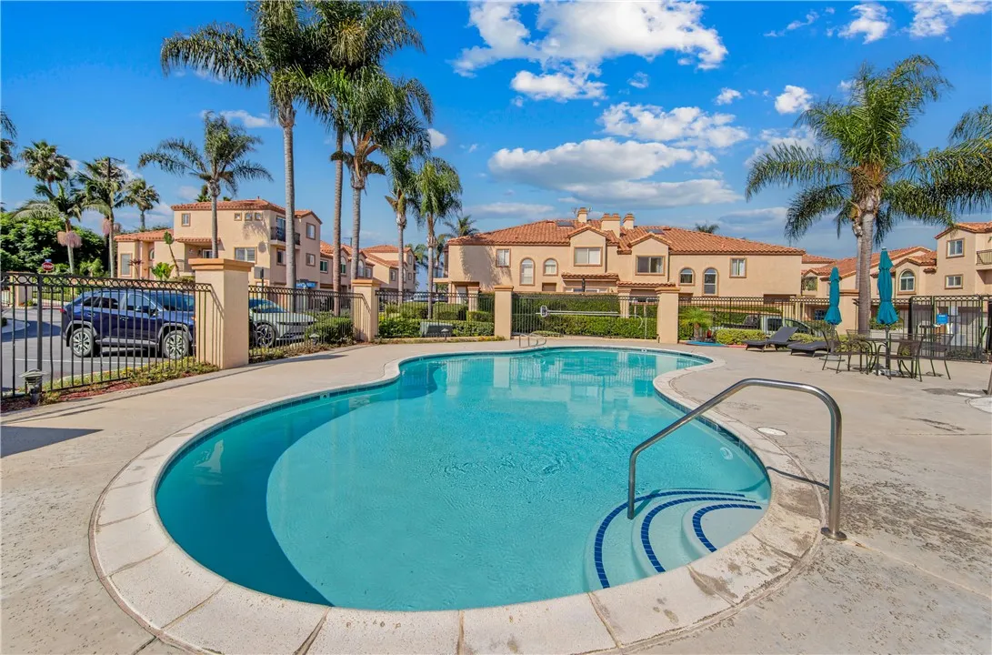 18871 Kithira Circle, Huntington Beach, California 92648 home-pic-31