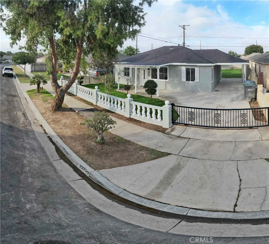 22729 Marbella, Carson, California 90745 home-pic-14