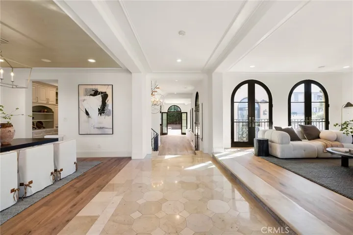 Entrance into Living room and dining room