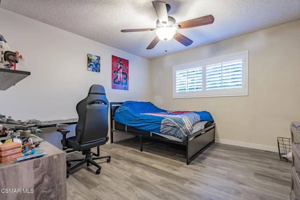 761 Lyons Court, Simi Valley, California 93065 home-pic-27