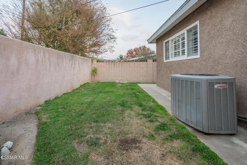 761 Lyons Court, Simi Valley, California 93065 home-pic-52