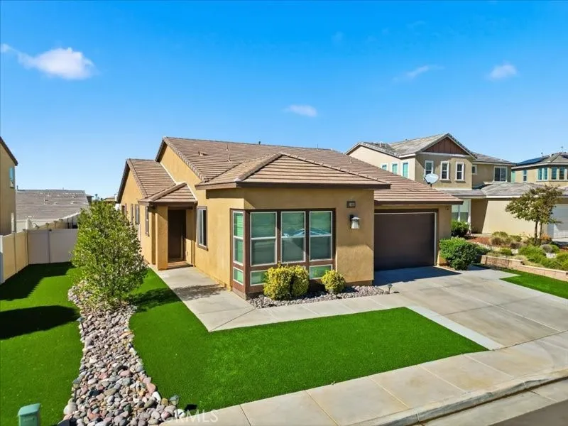 1569 Taurus, Beaumont, California 92223 home-pic-2