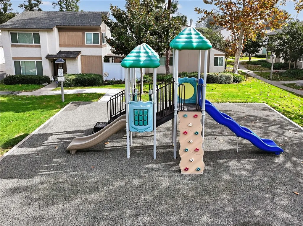 1232 Devonshire Lane, La Habra, California 90631 home-pic-31