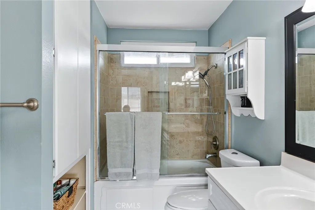 1232 Devonshire Lane, La Habra, California 90631 home-pic-19