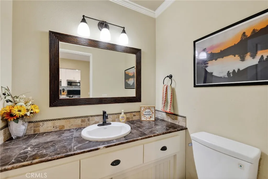 1232 Devonshire Lane, La Habra, California 90631 home-pic-15