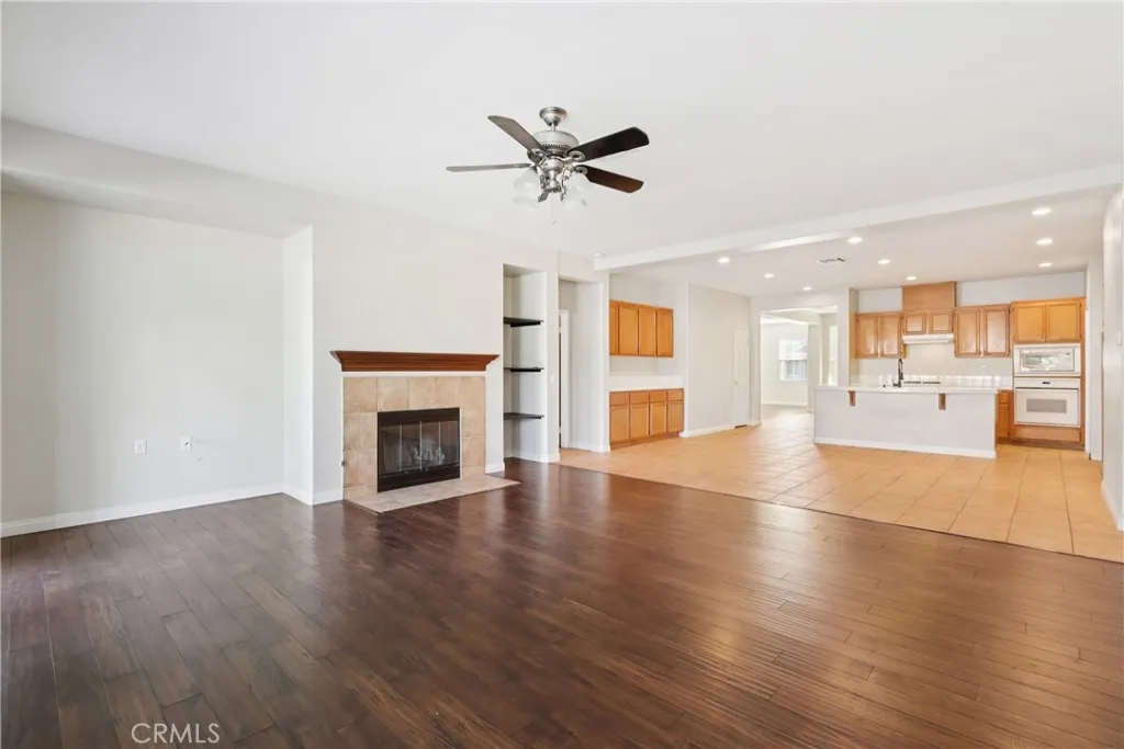 33711 Shamrock, Murrieta, California 92563 home-pic-6