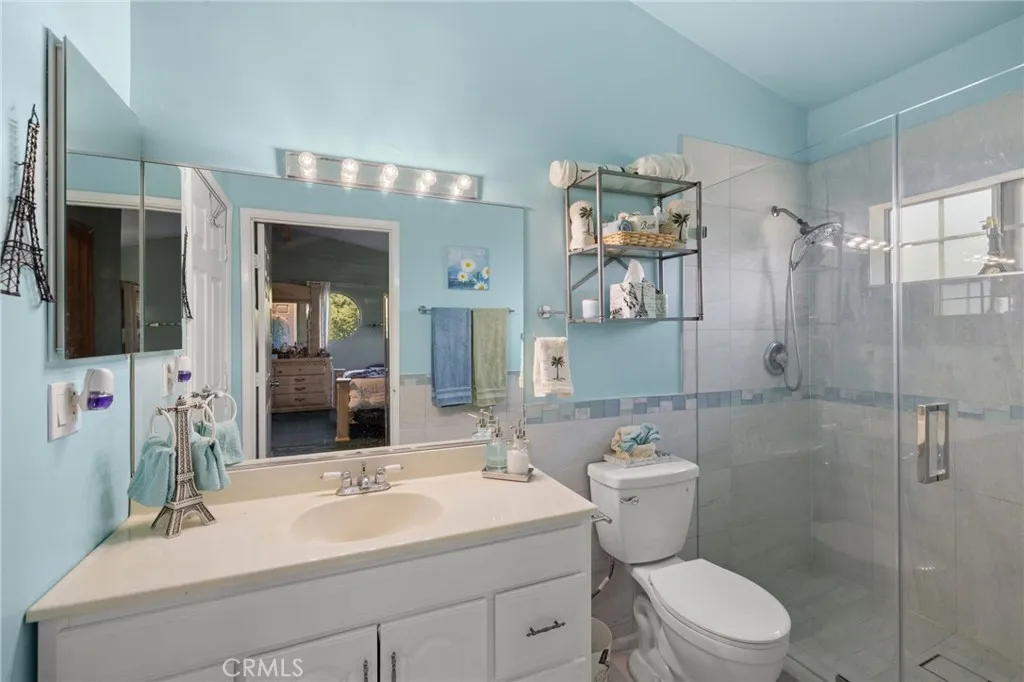 6542 Babcock Avenue, North Hollywood, California 91606 home-pic-21