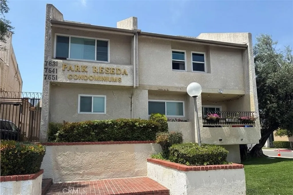 7651 Reseda 12, Reseda, California 91335 home-pic-0