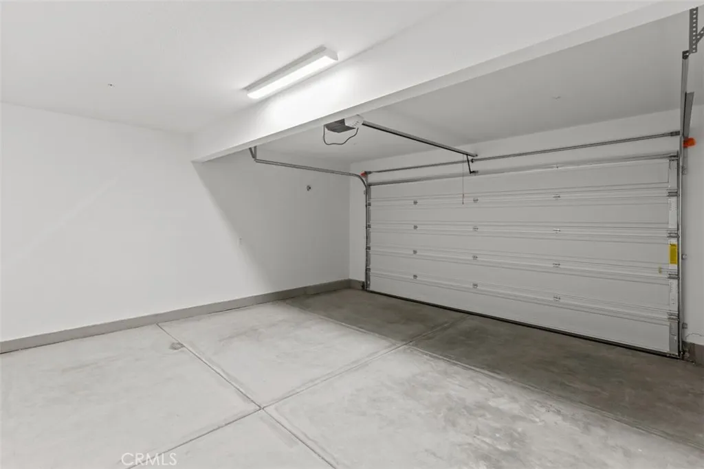 9667 Salamanca Way, Riverside, California 92508 home-pic-13