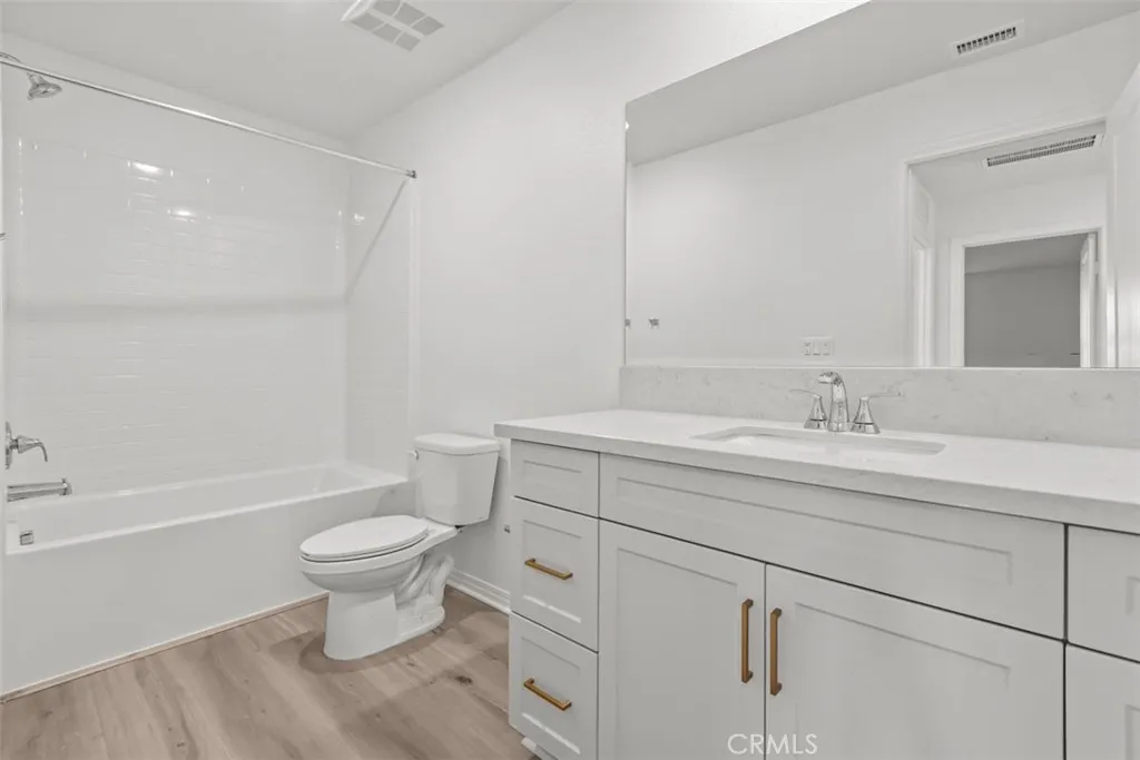 9667 Salamanca Way, Riverside, California 92508 home-pic-8