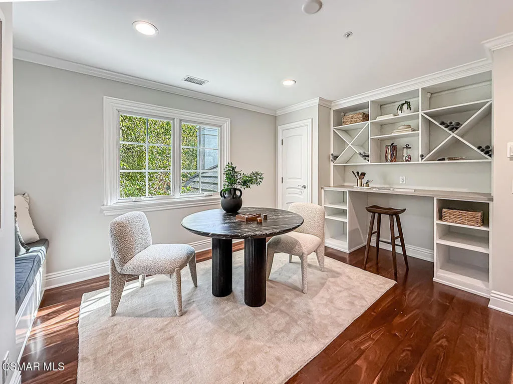 581 Lakeview Canyon Road, Westlake Village, California 91362 home-pic-55