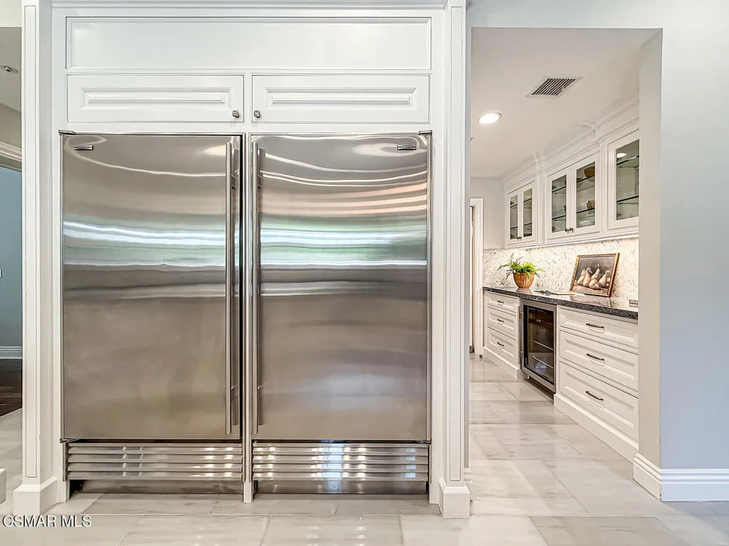 581 Lakeview Canyon Road, Westlake Village, California 91362 home-pic-26
