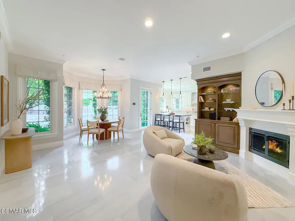 581 Lakeview Canyon Road, Westlake Village, California 91362 home-pic-32