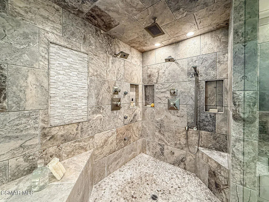 581 Lakeview Canyon Road, Westlake Village, California 91362 home-pic-49
