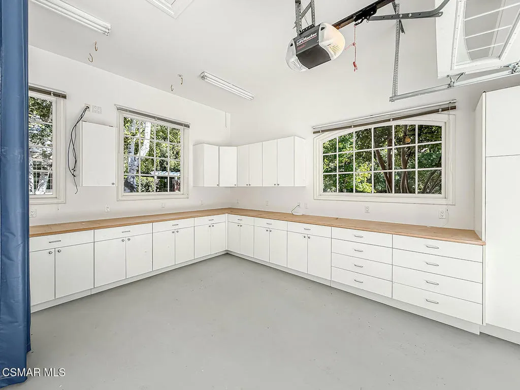 581 Lakeview Canyon Road, Westlake Village, California 91362 home-pic-82