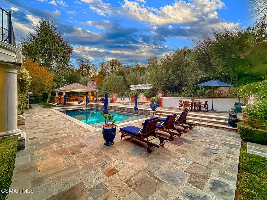 581 Lakeview Canyon Road, Westlake Village, California 91362 home-pic-4