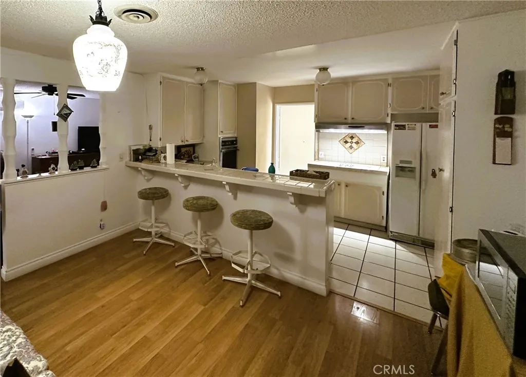 15699 La Verida, Victorville, California 92395 home-pic-10