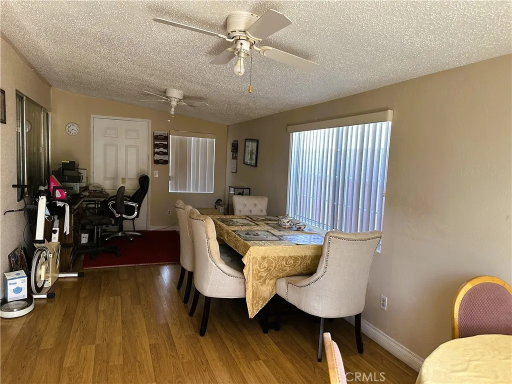 15699 La Verida, Victorville, California 92395 home-pic-11