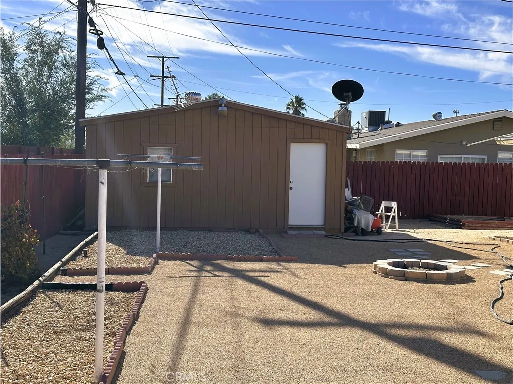 15699 La Verida, Victorville, California 92395 home-pic-15