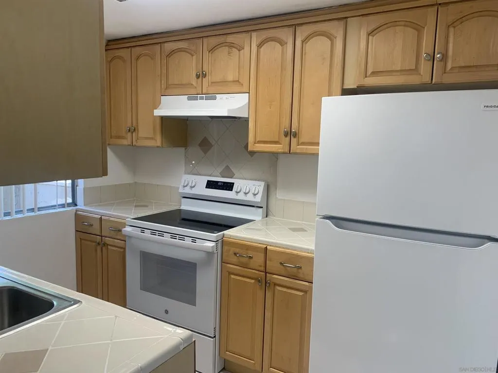 1524 Gustavo St D, El Cajon, California 92019 home-pic-6