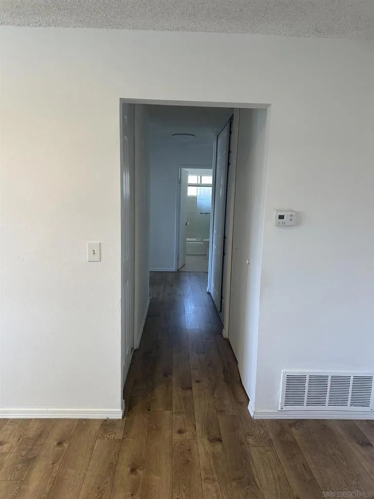 1524 Gustavo St D, El Cajon, California 92019 home-pic-36
