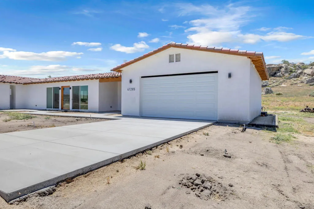 41265 Lakeshore Boulevard, Aguanga, California 92536 home-pic-1