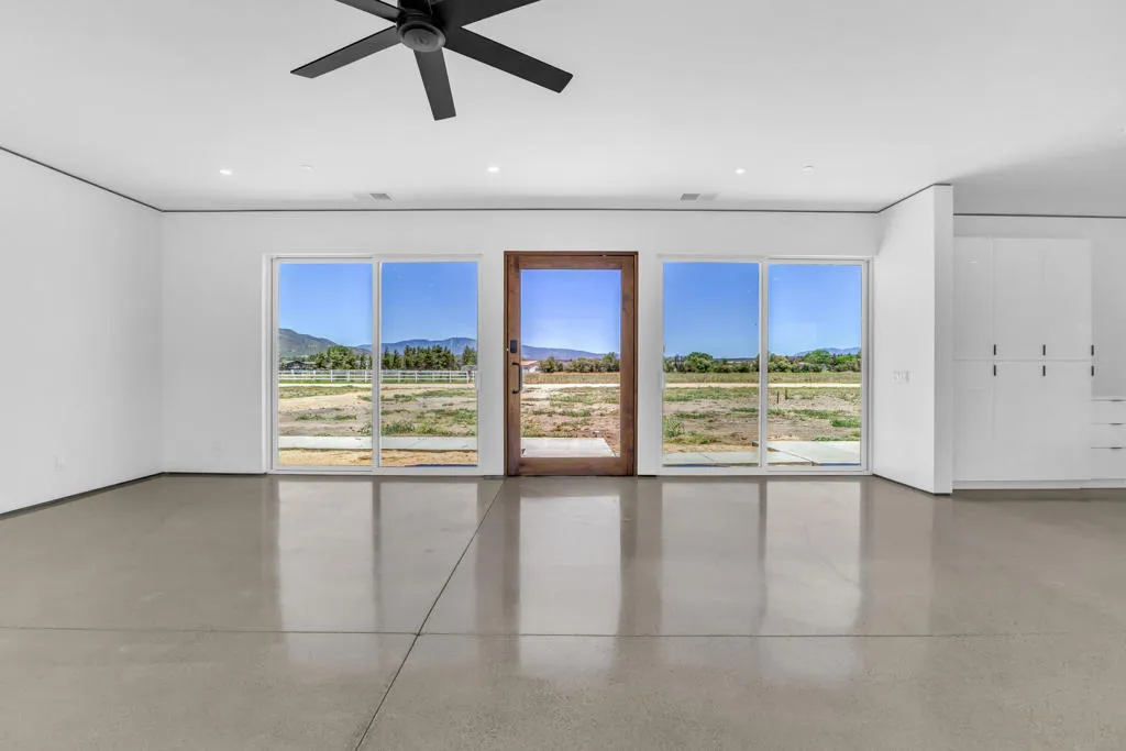 41265 Lakeshore Boulevard, Aguanga, California 92536 home-pic-35