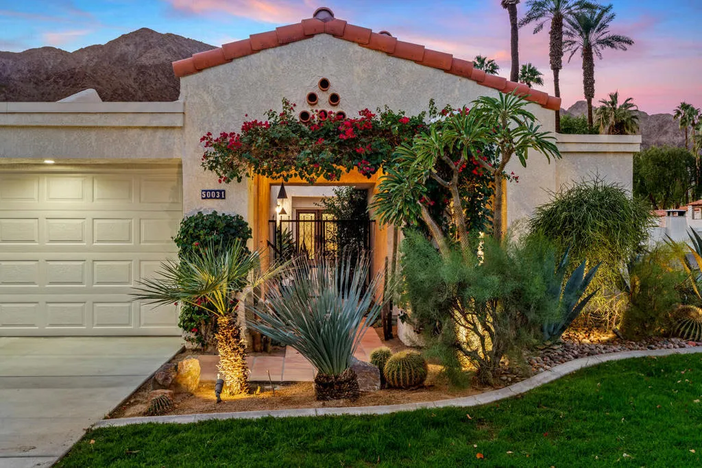 50031 Avenida Vista Bonita, La Quinta, California 92253 home-pic-5