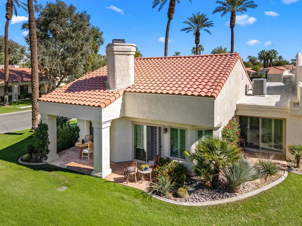 50031 Avenida Vista Bonita, La Quinta, California 92253 home-pic-38