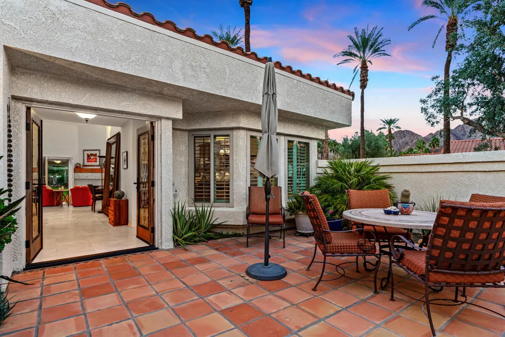 50031 Avenida Vista Bonita, La Quinta, California 92253 home-pic-10