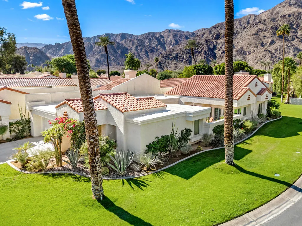 50031 Avenida Vista Bonita, La Quinta, California 92253 home-pic-39