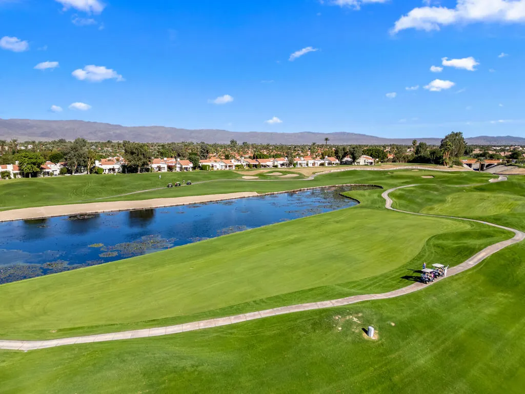 50031 Avenida Vista Bonita, La Quinta, California 92253 home-pic-47