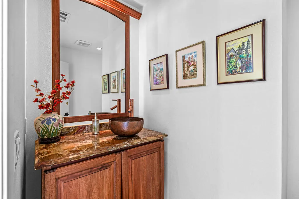 50031 Avenida Vista Bonita, La Quinta, California 92253 home-pic-22