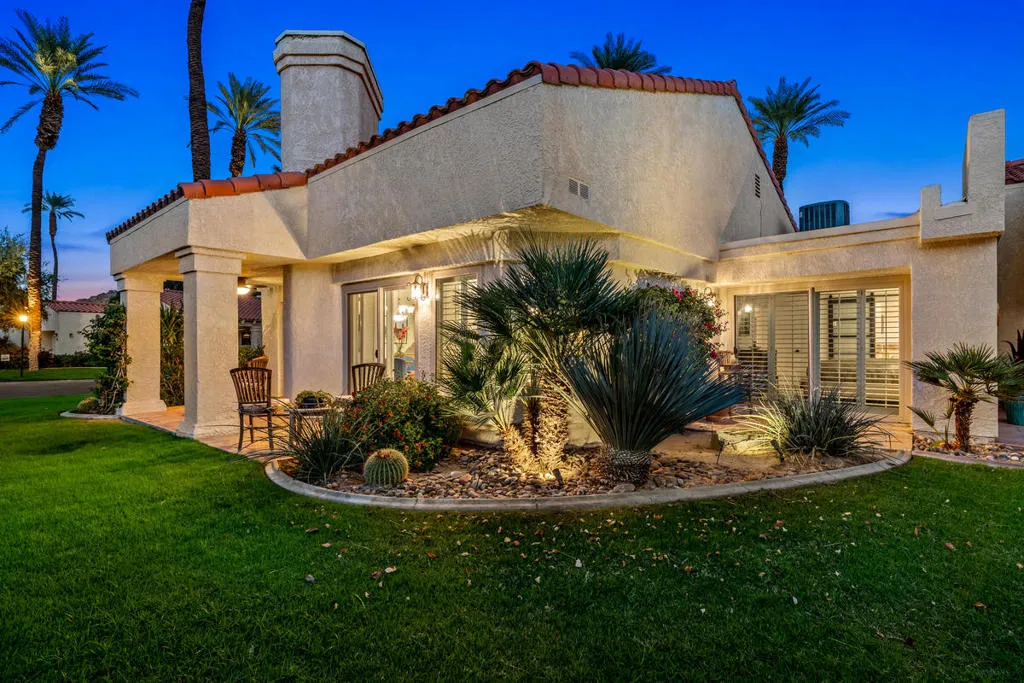 50031 Avenida Vista Bonita, La Quinta, California 92253 home-pic-2