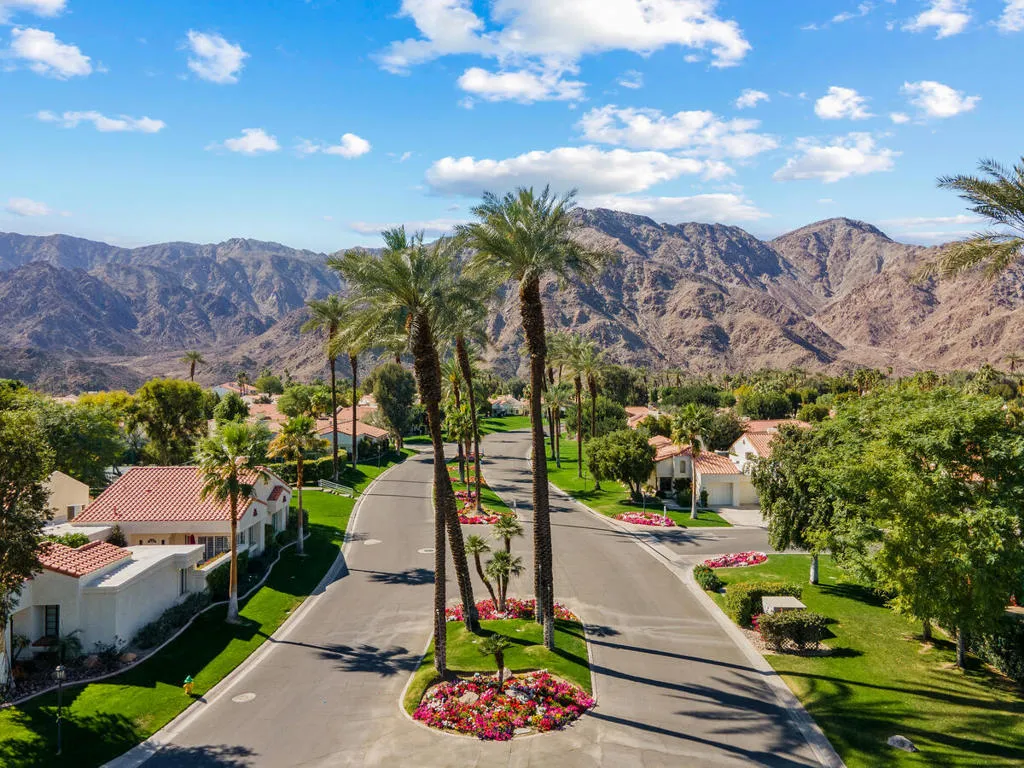 50031 Avenida Vista Bonita, La Quinta, California 92253 home-pic-43