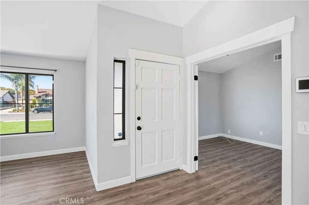 29826 Avenida De Cortez, Menifee, California 92586 home-pic-3