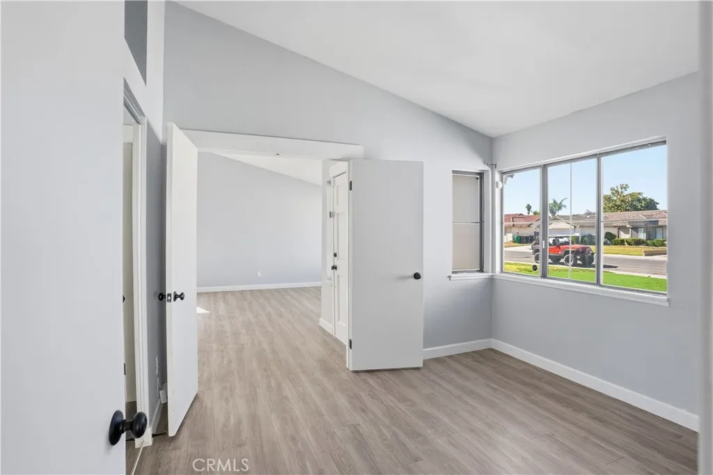 29826 Avenida De Cortez, Menifee, California 92586 home-pic-19