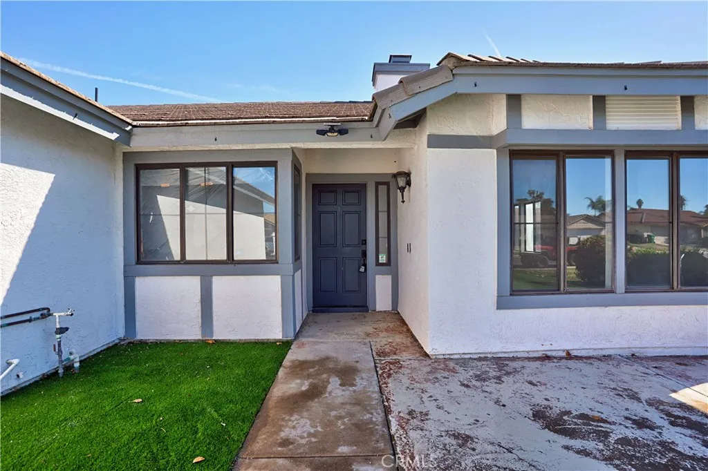 29826 Avenida De Cortez, Menifee, California 92586 home-pic-2