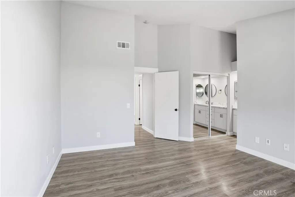 29826 Avenida De Cortez, Menifee, California 92586 home-pic-13