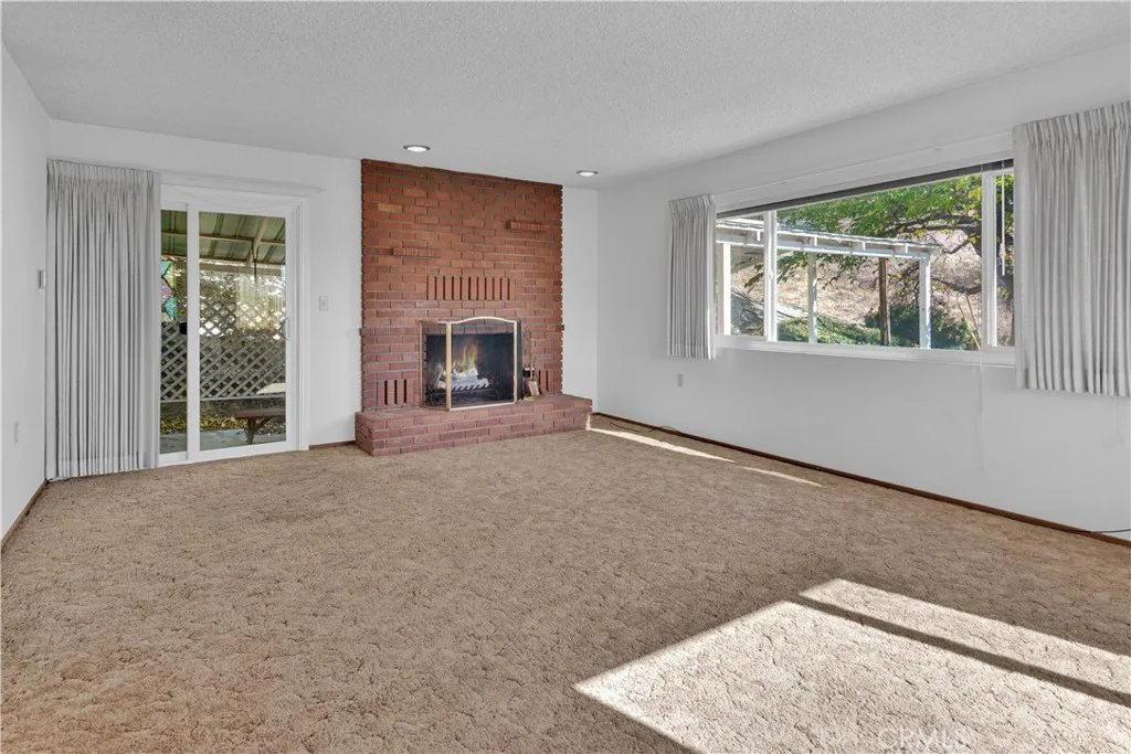 123 W 19th, Paso Robles, California 93446 home-pic-3