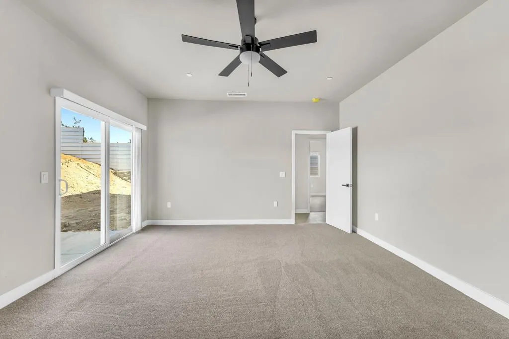 66704 Yucca Drive, Desert Hot Springs, California 92240 home-pic-14