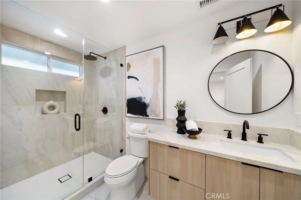 17442 Coronado Lane, Huntington Beach, California 92647 home-pic-22