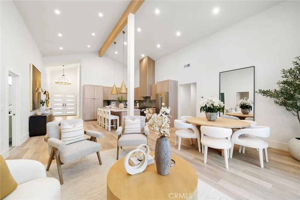 17442 Coronado Lane, Huntington Beach, California 92647 home-pic-11