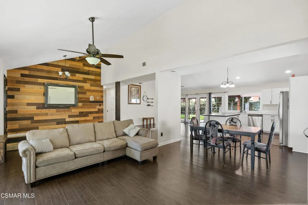 2367 Saint Clair Avenue, Simi Valley, California 93063 home-pic-6