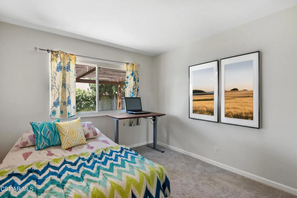 2367 Saint Clair Avenue, Simi Valley, California 93063 home-pic-16