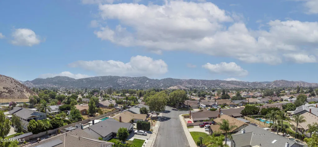 2367 Saint Clair Avenue, Simi Valley, California 93063 home-pic-31